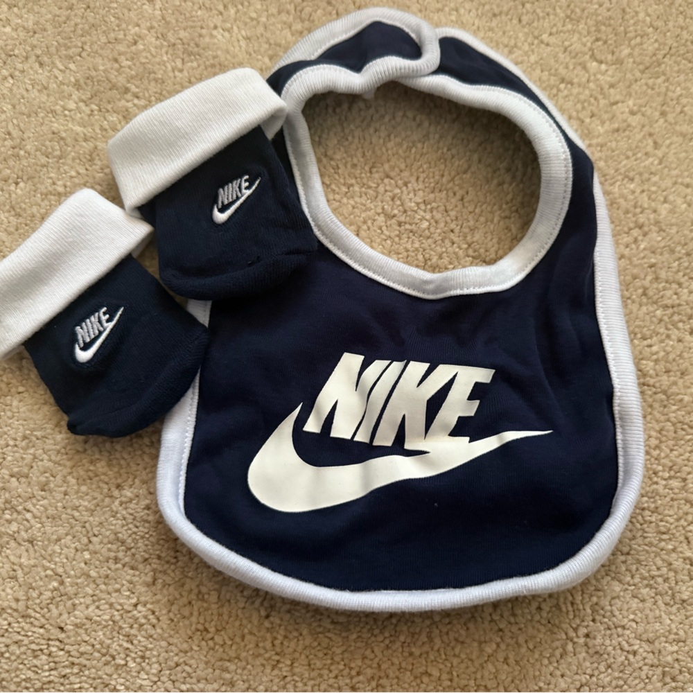 Nike Bib and Booties Set- Navy